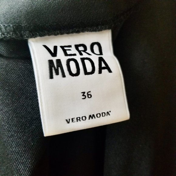 Host Pick Vero Moda Women's Statement Dress Gold - Picture 6 of 10